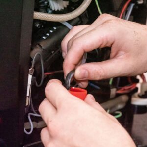 En plus d'être torréfacteur, MisterBean est réparateur de machine à café professionnelle