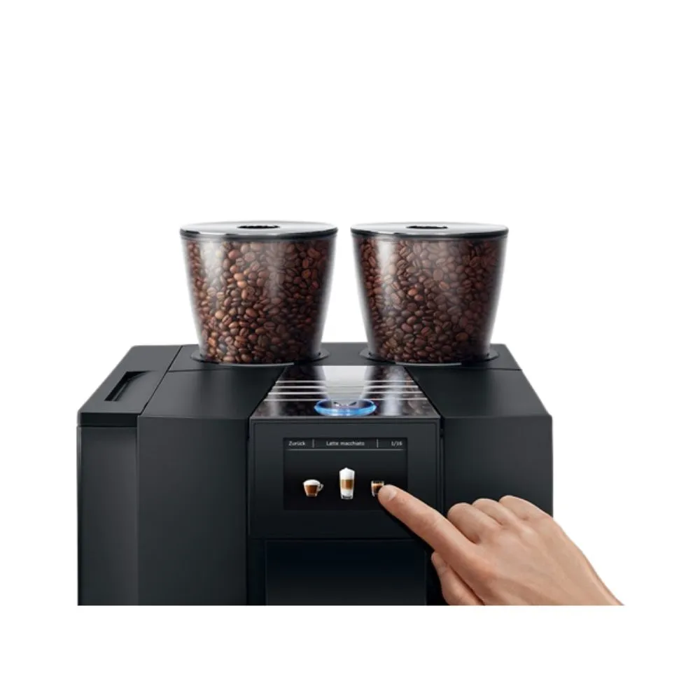 jura-giga-x8c-machine-a-cafe-en-grain-professionnelle-ecran.webp
